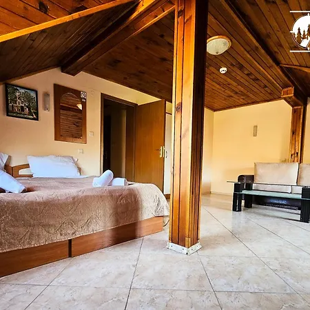 комплекс сборяна Guest house Gramatikovo