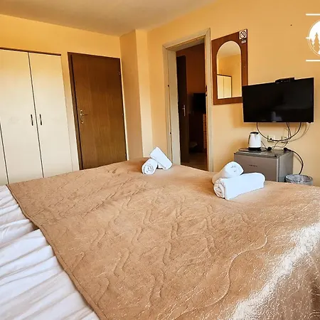 Guest house комплекс сборяна 3*