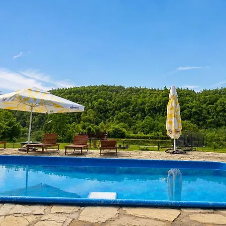 Pensión комплекс сборяна 3*